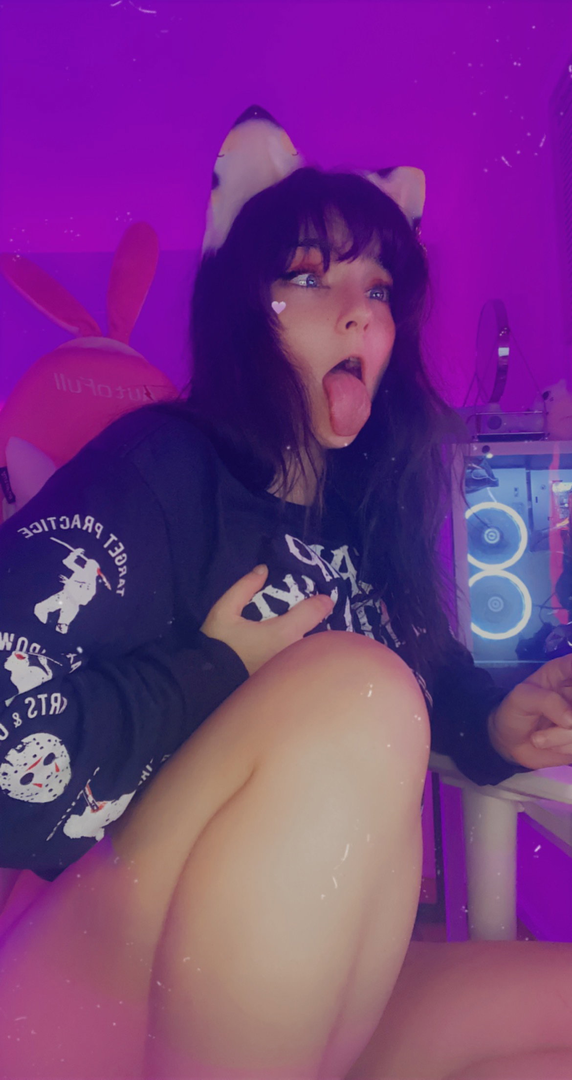 Ellahorny Bitch - photo