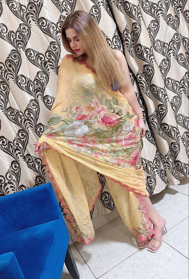 Hina - foto