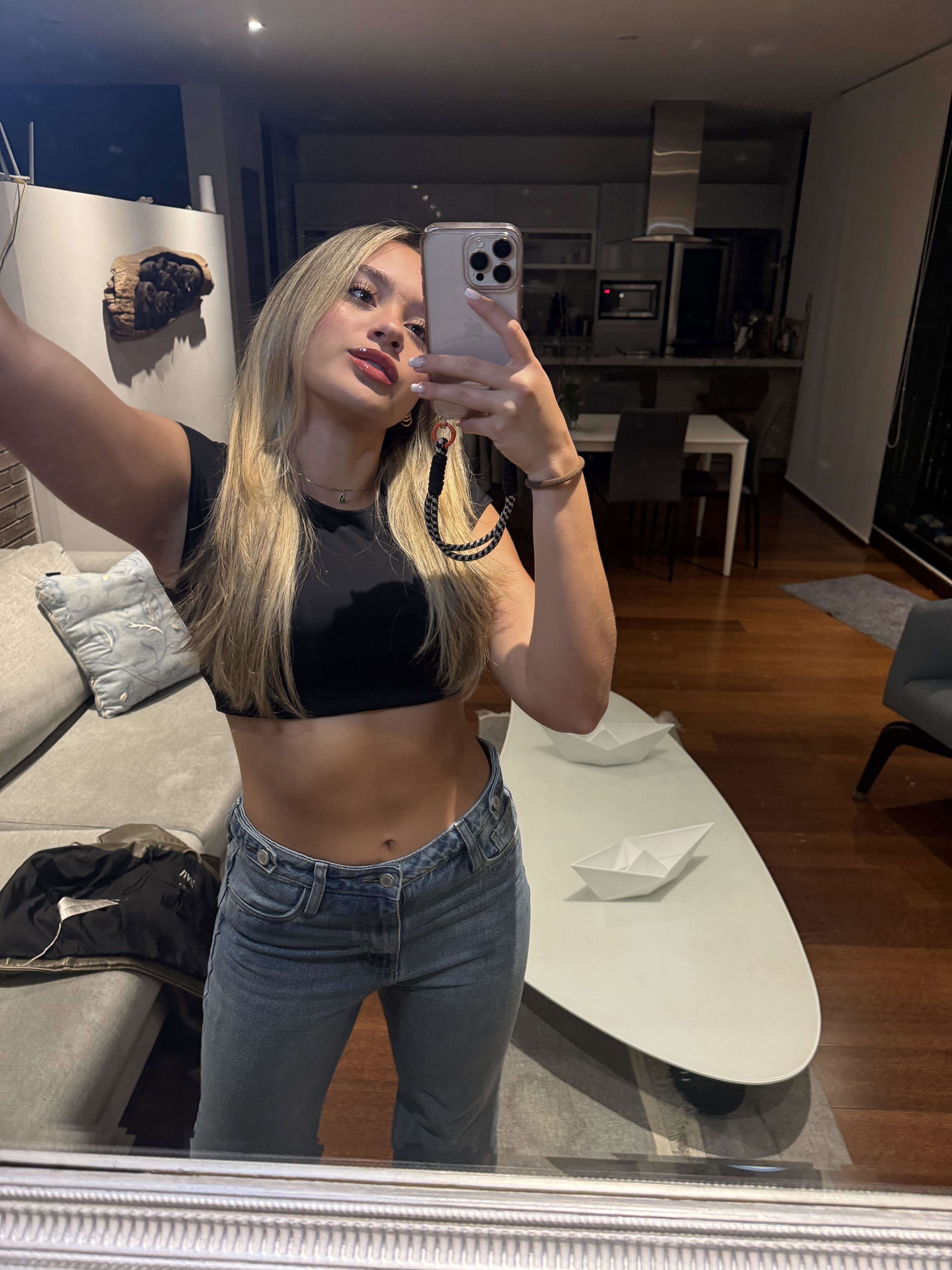 Amaliya - foto