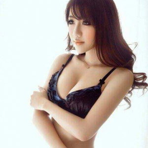 Angie - photo 2