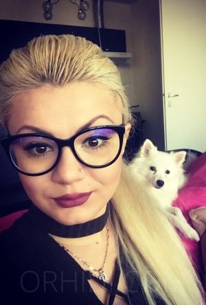 Isabella - photo