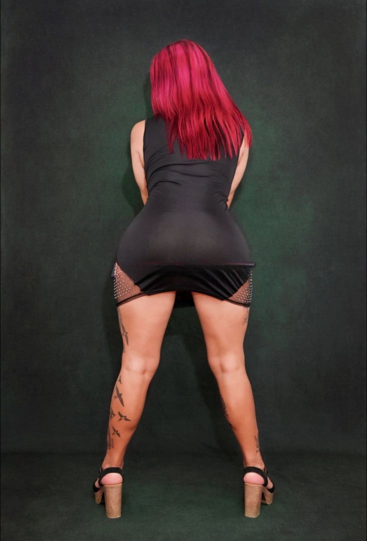 Nicole Leon - foto 8