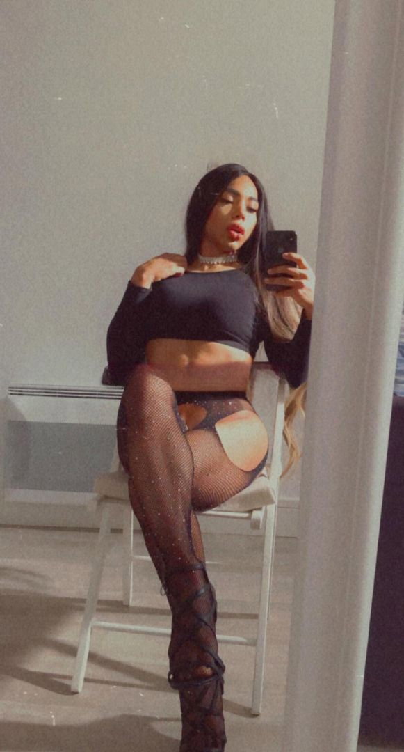 Nicole Foxx - photo 8