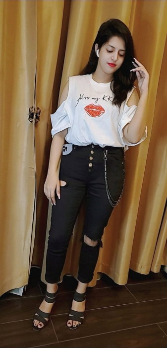 Yasmin - photo