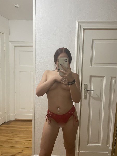 Junge Deutsche Rafaela 18 - photo