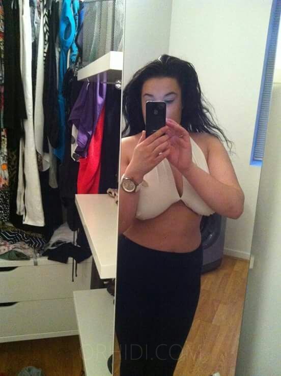 Gwendolyn - photo 28